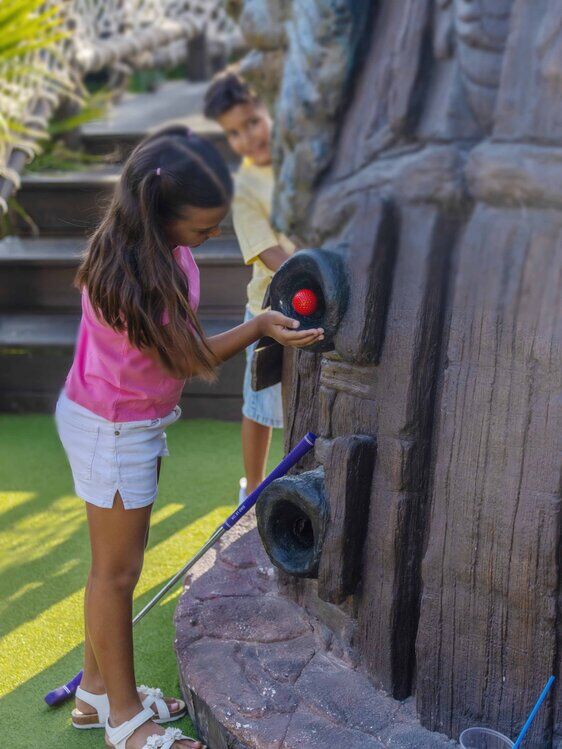 THE LOST ISLAND MINIGOLF MALLORCA