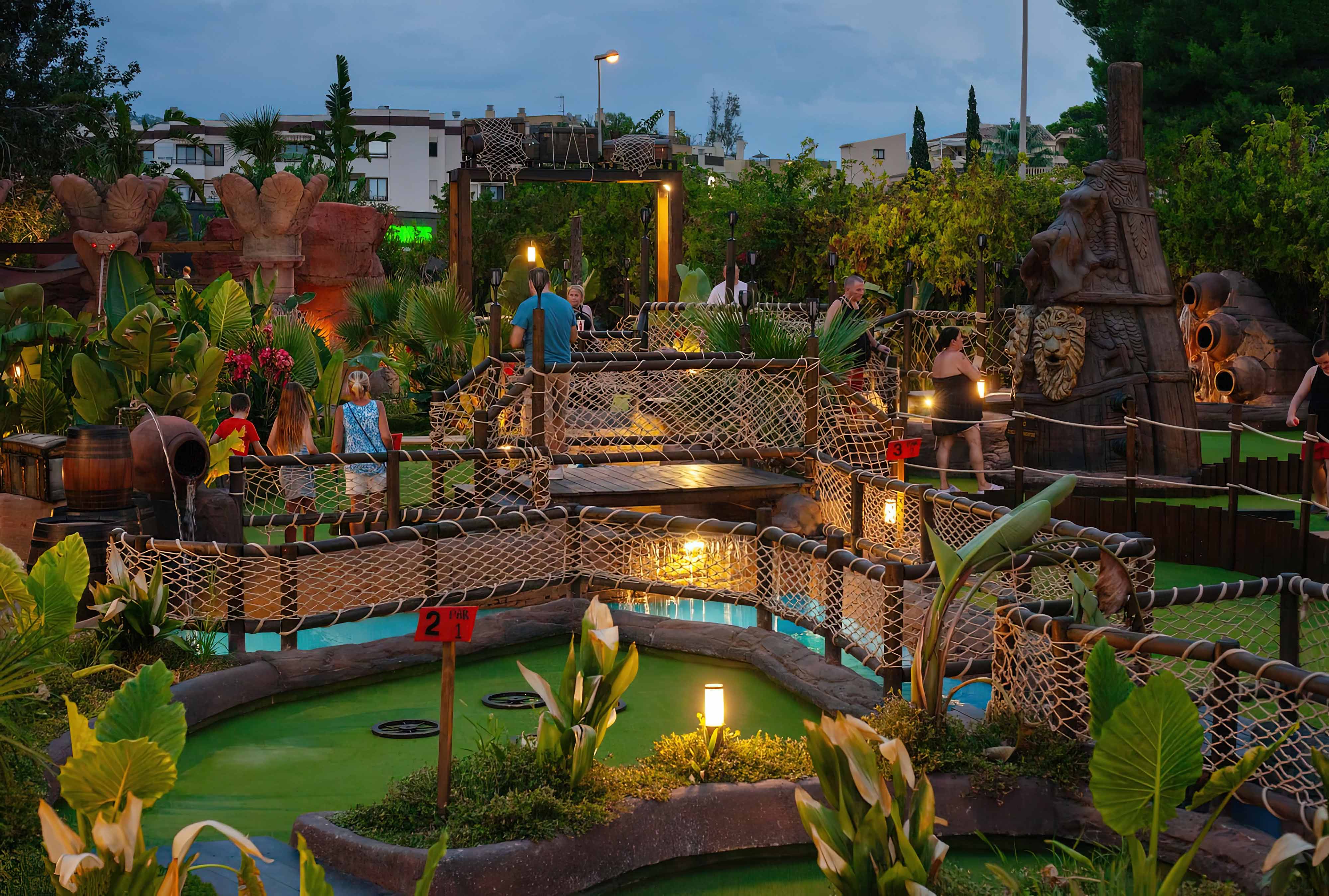 LOST ISLAND MINIGOLF